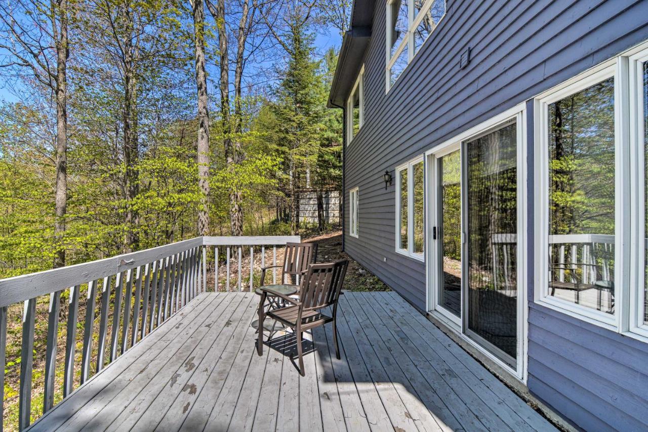 Resort-Style Harbor Springs Home With 2 Decks! Exterior photo